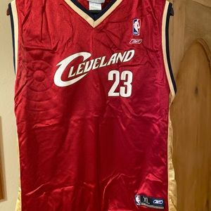 Lebron James jersey